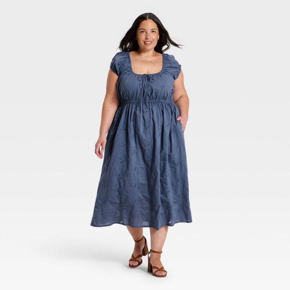 Universal Thread Strapless-Style Midi Dress in Denim Blue